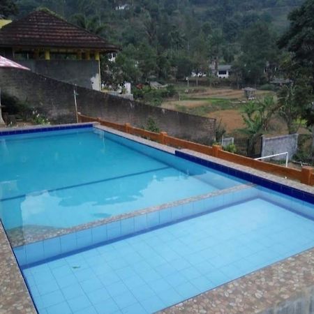Villa Hanna 1 Cisarua Extérieur photo