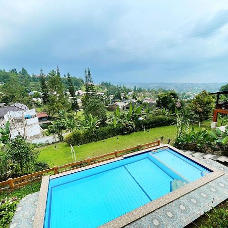 Villa Hanna 1 Cisarua Extérieur photo