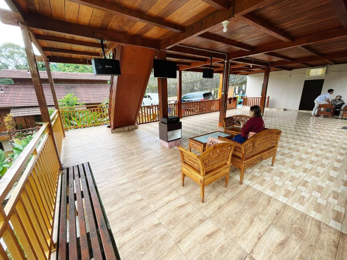 Villa Hanna 1 Cisarua Extérieur photo